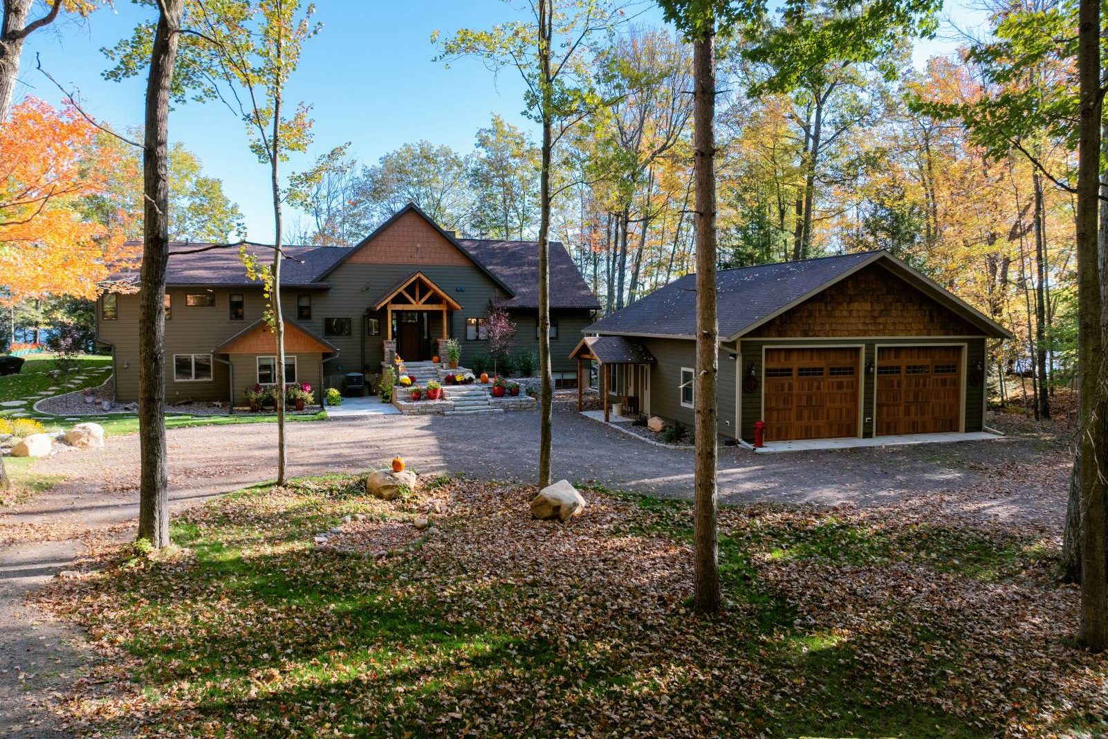 New Cable, Wisconsin Lake Home Build